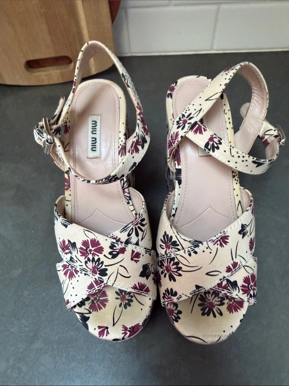 MIU MIU Platform Floral Sandals size 38.5 Cream/Purple/Black